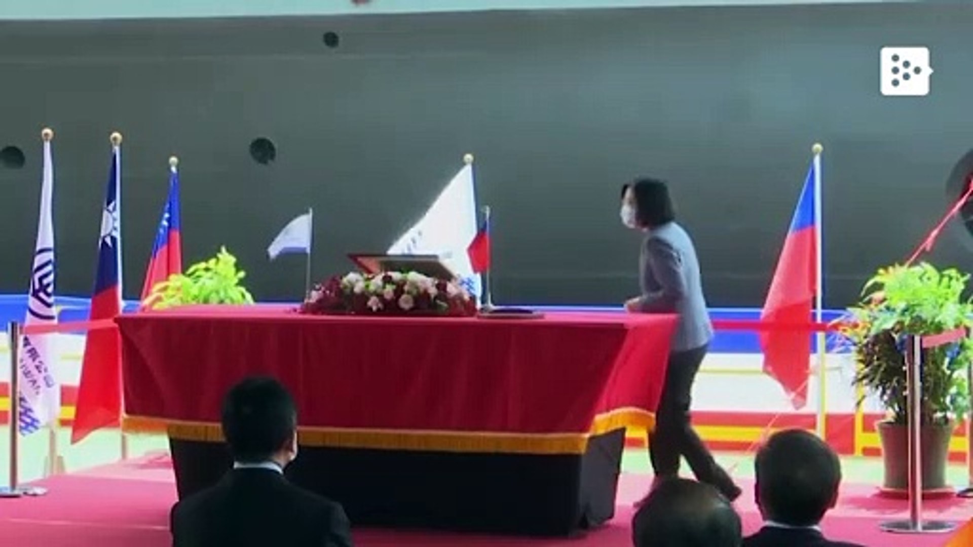ampliffy-tv-in-english-taiwan-launches-huge-ship-for-a-possible